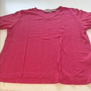 Vintage Basic Editions Medium Pink Textured Short Sleeve V Neck